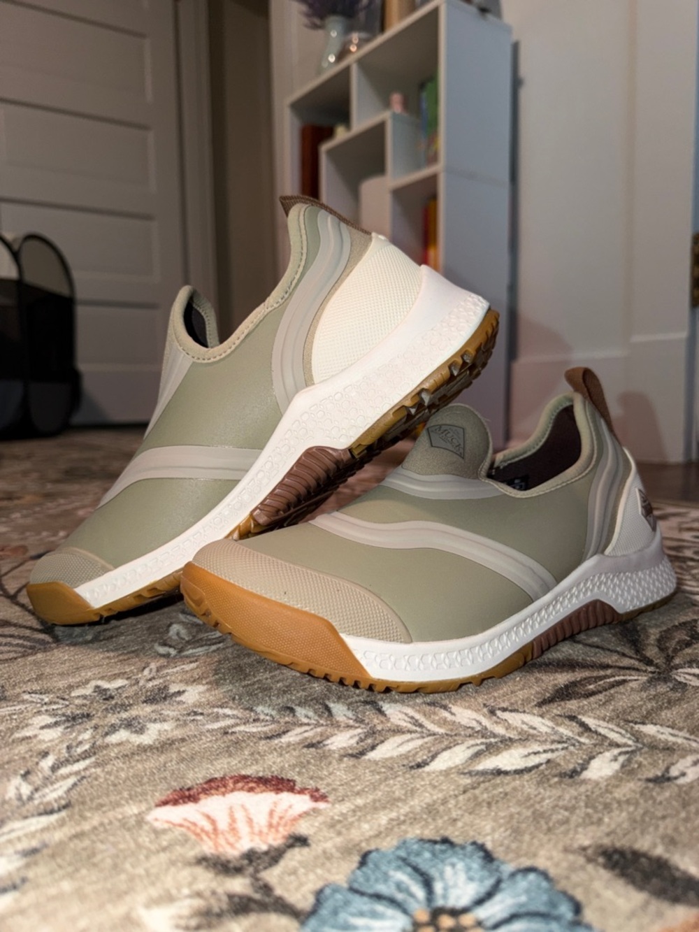 Women's Slip-On Winter Rain Boots in Olive Green and Tan